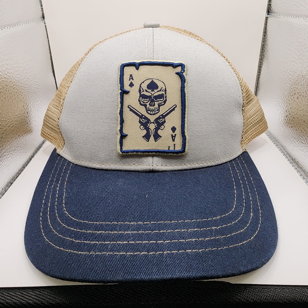 NWOT Cody‎ James Trucker Hat Mens Blue Grey Ace of Spades Skull Revolvers Patch